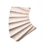 車輪石残欠（石膏模造）