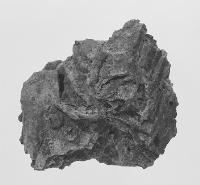 鉄製短甲残欠　頚甲・肩甲付