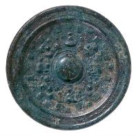 画文帯縁重列式四神四獣鏡