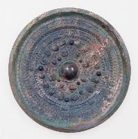 三角縁四神四獣鏡